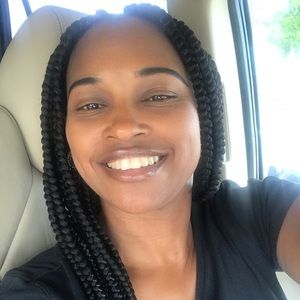 Meet your Posher, Tena